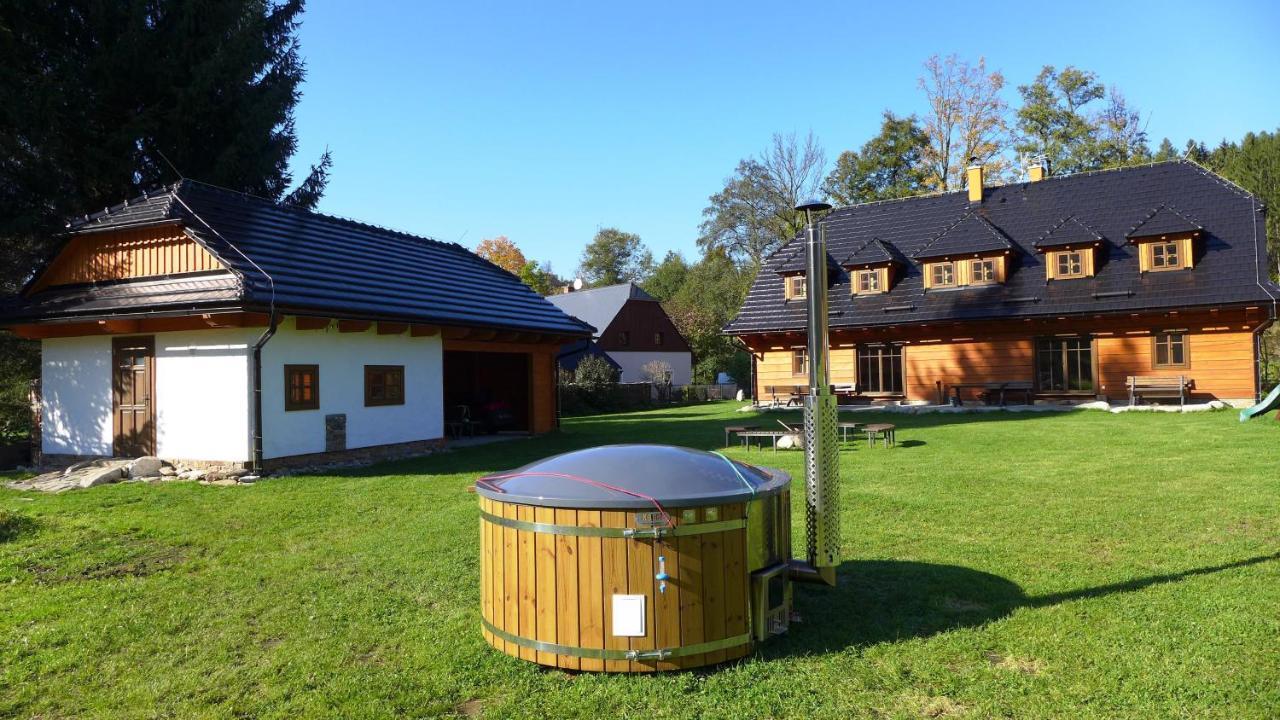 Roubenka Pod Capim Vrchem Villa Velké Losiny Exterior photo